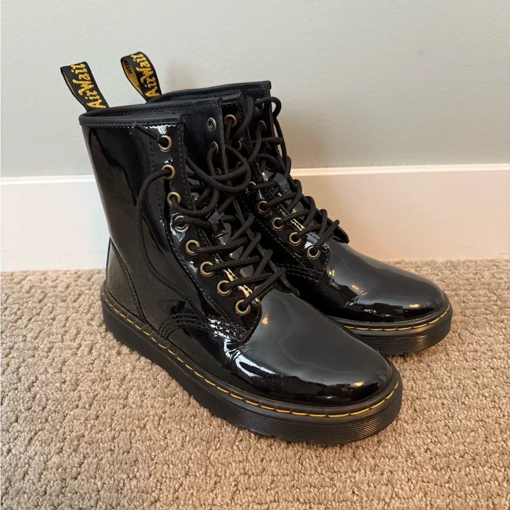 Dr. Martens Zavala Black Patent Leather Lace-Up Combat Boots, women size 7. - Picture 2 of 7